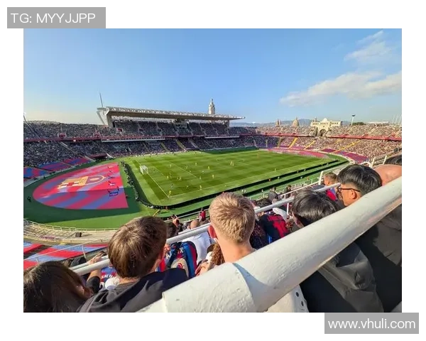 鼎鼎足球带你领略全球足球盛宴尽享激情与荣耀的完美结合 鼎鼎足球带你领略全球足球盛宴尽享激情与荣耀的完美结合